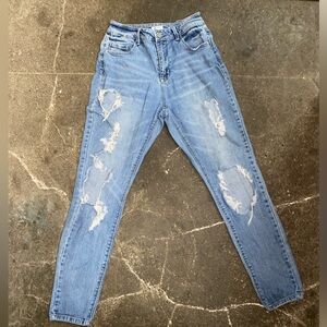 Denim distressed skinny jeans 🌟
